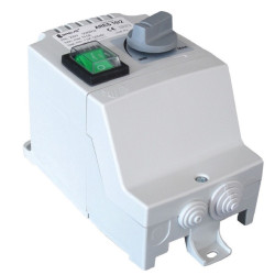 Régulateur électronique de vitesse de ventilateur ARES 5,0A IP54