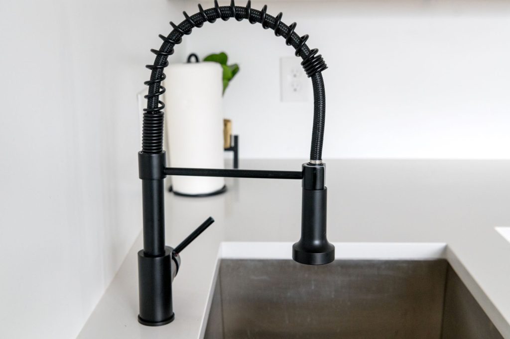 Siphon évier, lavabo et lave-vaisselle